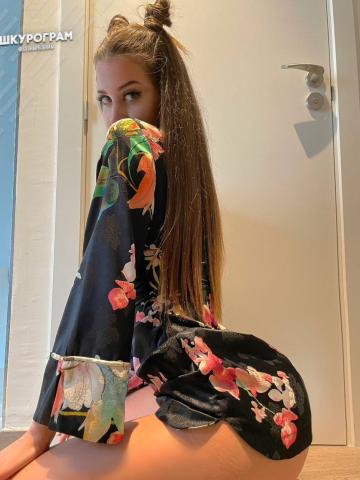 Ева
